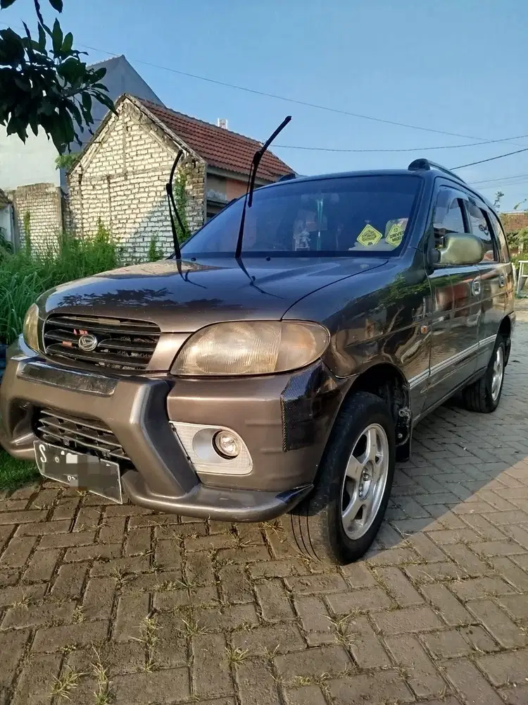 Daihatsu Taruna 2000 Bensin