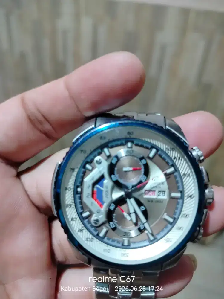 Juwal jam tangan EDIFICE  CASIO