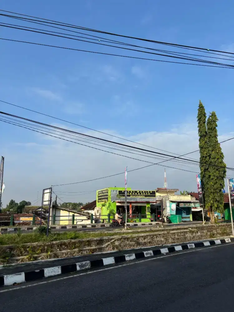 Di Jual tanah strategis bonus bangunan warung & kost kostan