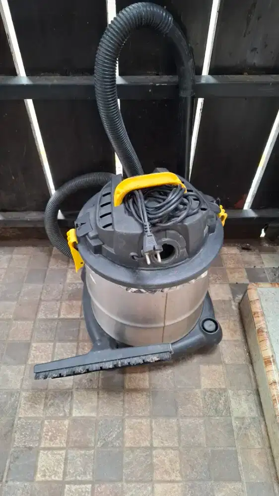 vacuum cleaner 3 in one wed dry merk fisch