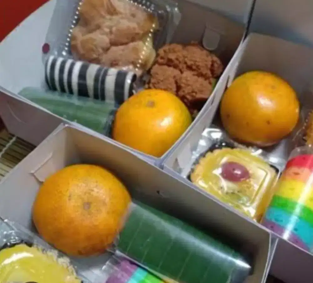 Snack box catering