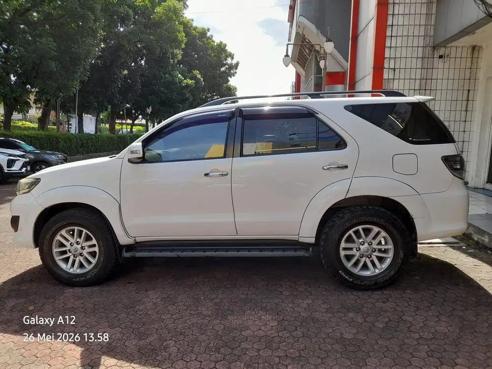 Toyota Fortuner 2011 Diesel