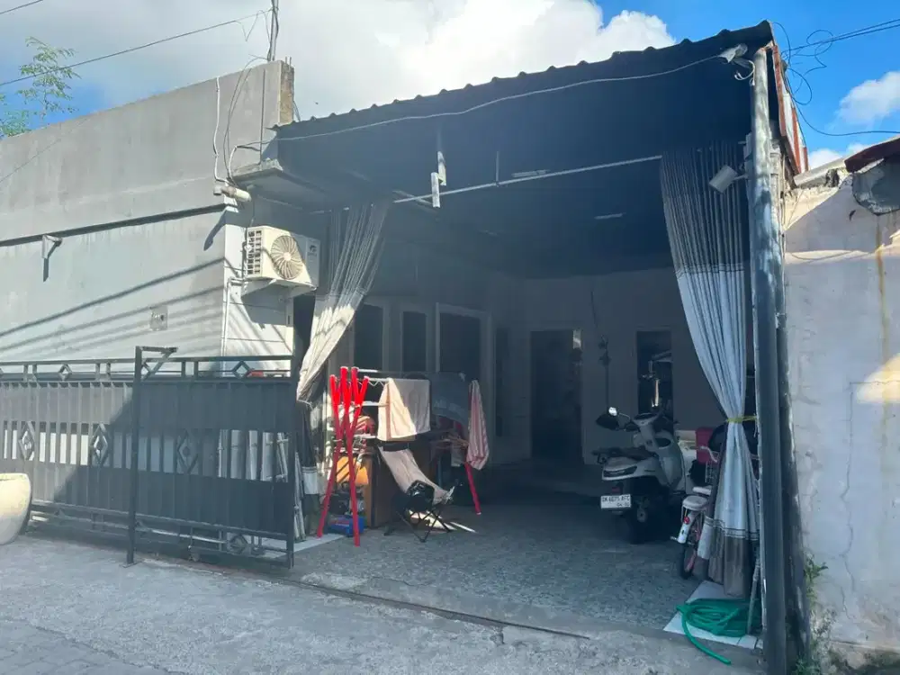 DISEWAKAN JANGKA PANJANG  RUMAH STRATEGIS PEMOGAN DENPASAR SELATAN