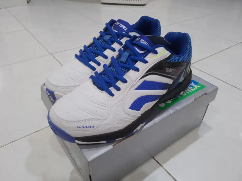 Sepatu Badminton Yonex Akayu 5