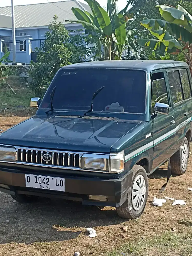 Dijual kijang super