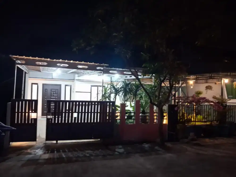 RUMAH MEWAH TLOGOMULYO PEDURUNGAN
