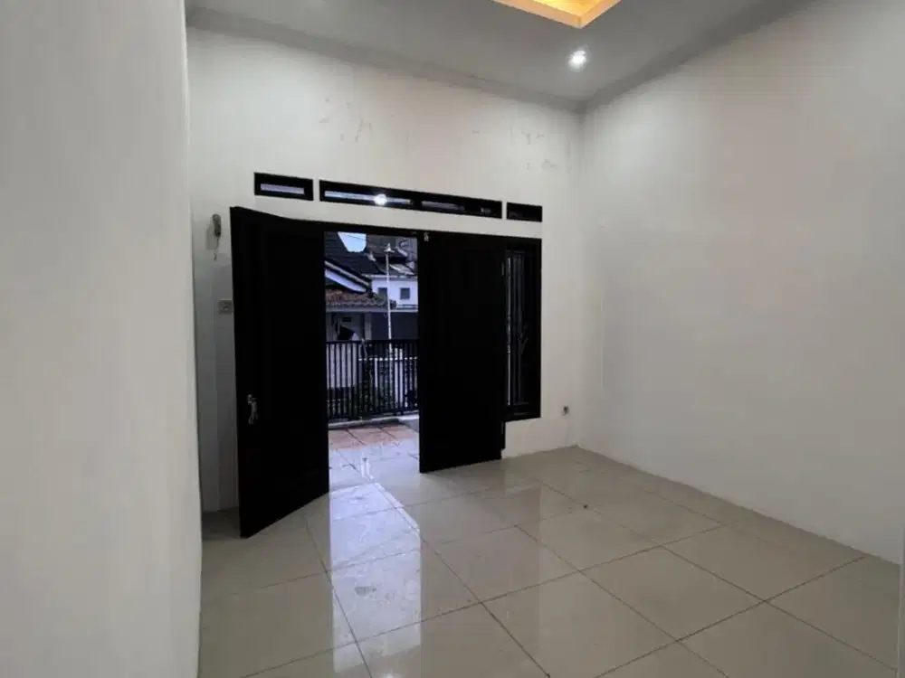 Dijual Cepat Rumah Minimalis Siap Huni Nyaman Terawat Lokasi di Padalarang Bandung