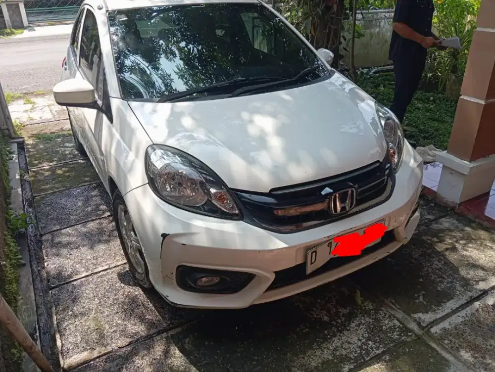 Brio e satya 2018 putih mulus istimewa