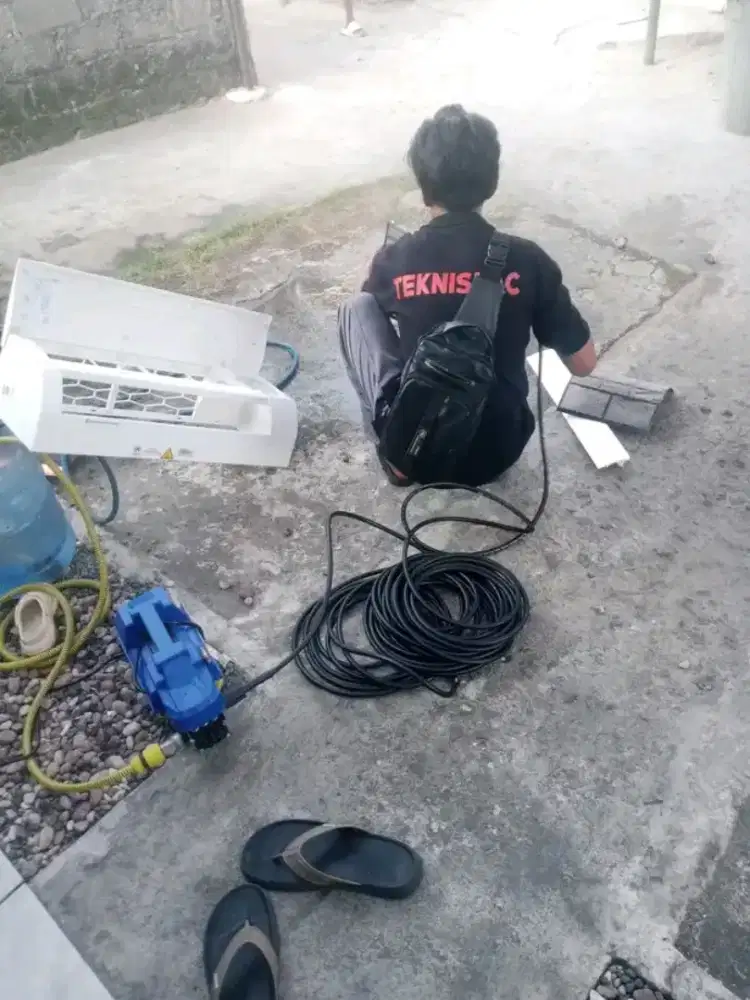 pengecekan ac cuci ac bongkar pasang ac dll