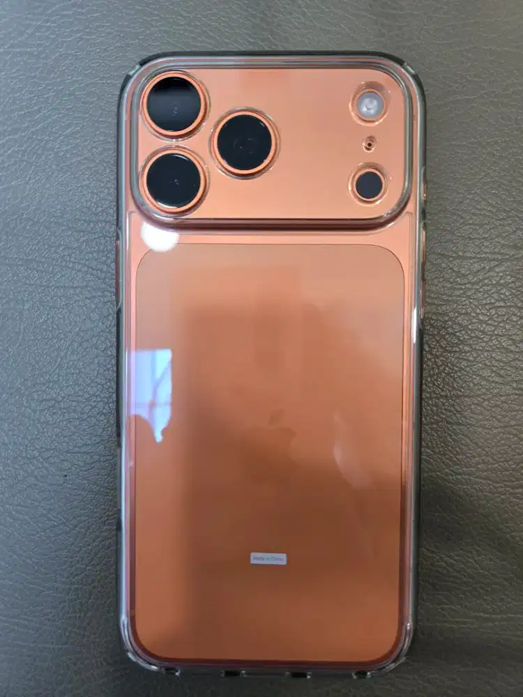 Dijual Iphone 17 pro max orange 256 baru 2 bulan ibox