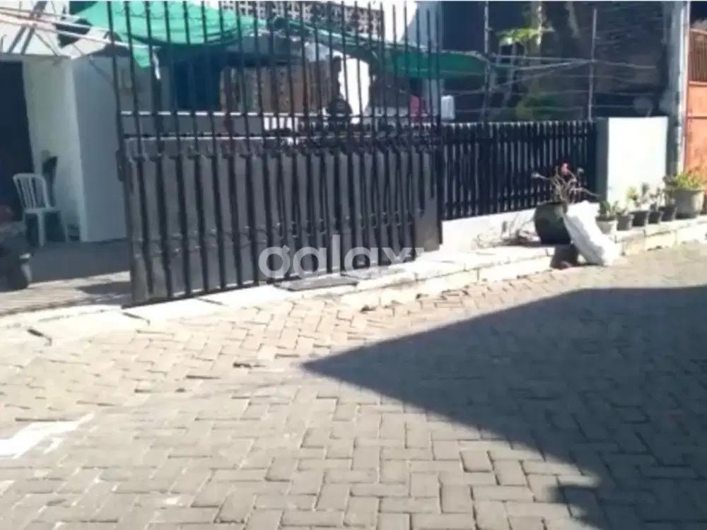 RUMAH  LEBAK PERMAI, RAYA KENJERAN, TAMBAKSARI SURABAYA, JAWA TIMUR