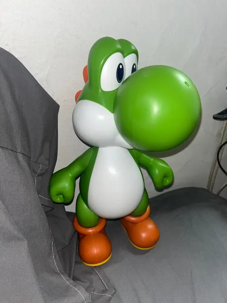 Yoshi Action Figure Jumbo Official Nintendo