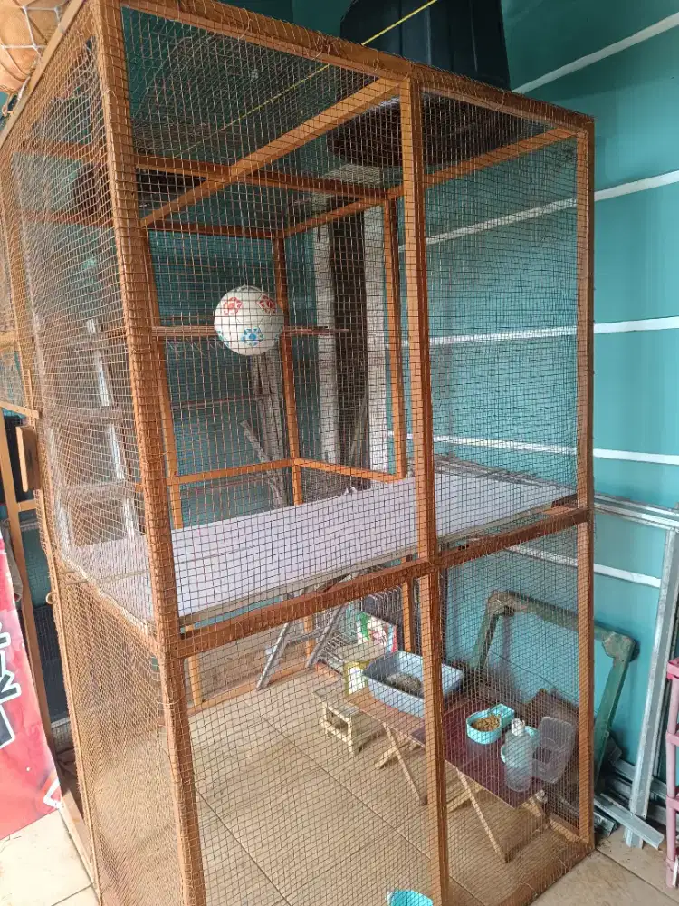 Kandang burung/kucing  besar