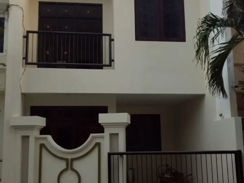 Rumah Siap Huni 2 Lantai Di Villa Kalijudan Indah Surabaya