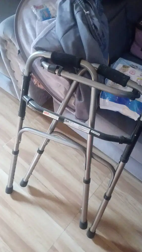 Jual alat bantu jalan