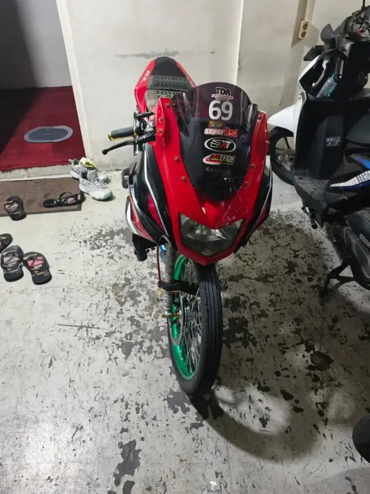Ninja 150 RR Merah