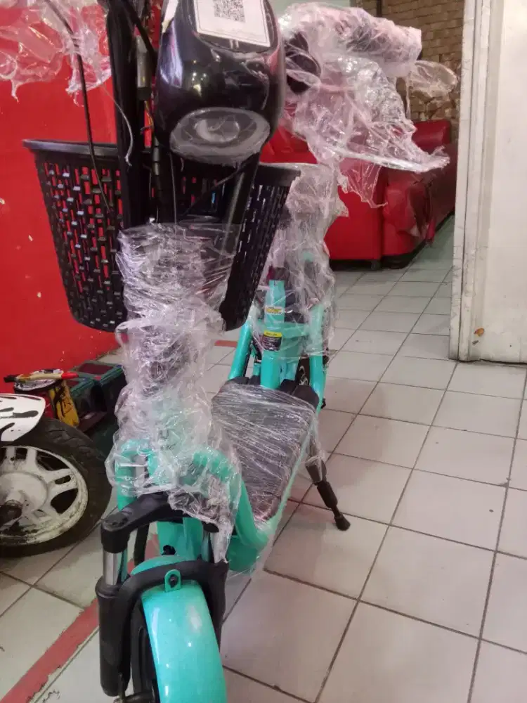 EXOTIC ET HB 320 TOSCA