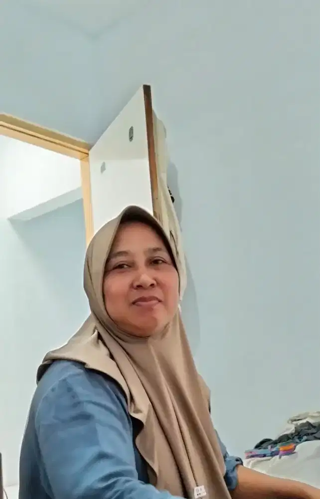cari lowongan art atau momong atau masak warteg