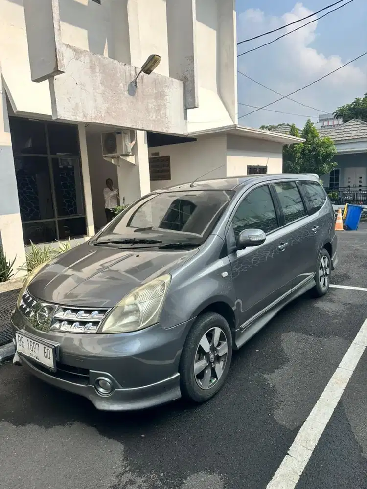 Grand Livina Highway Star Matic