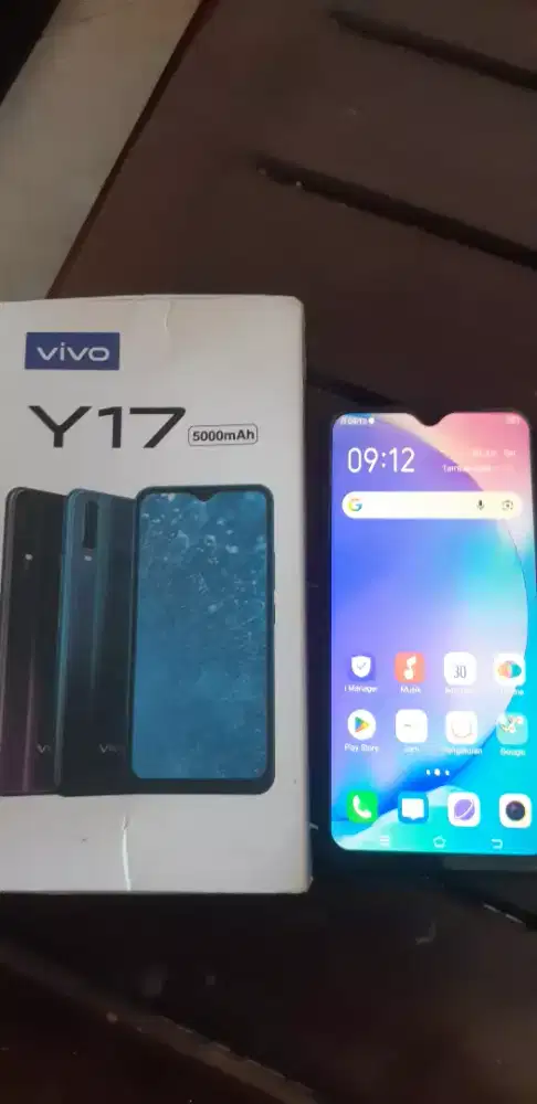Vivo Y17 8/256 GB