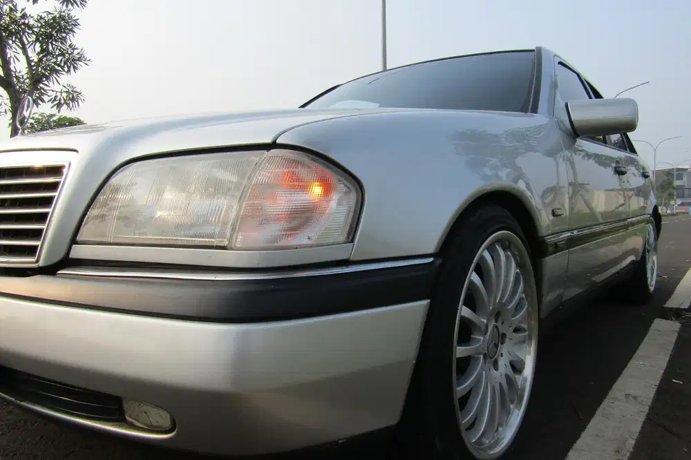 Mercedes-Benz C200 1997 Bensin