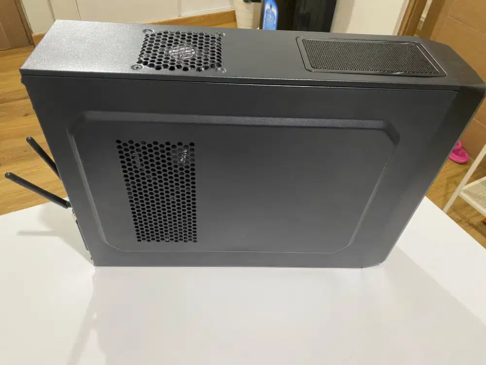 Slim PC Gaming Ryzen Pro 8GB DDR4 SSD 240GB Wifi Ready