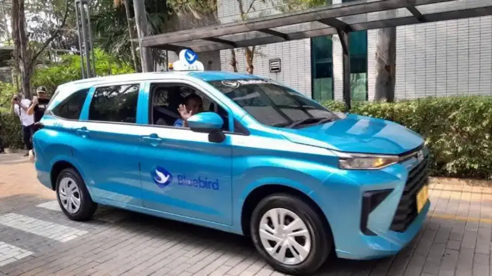 Lowongan Driver Bluebird Group