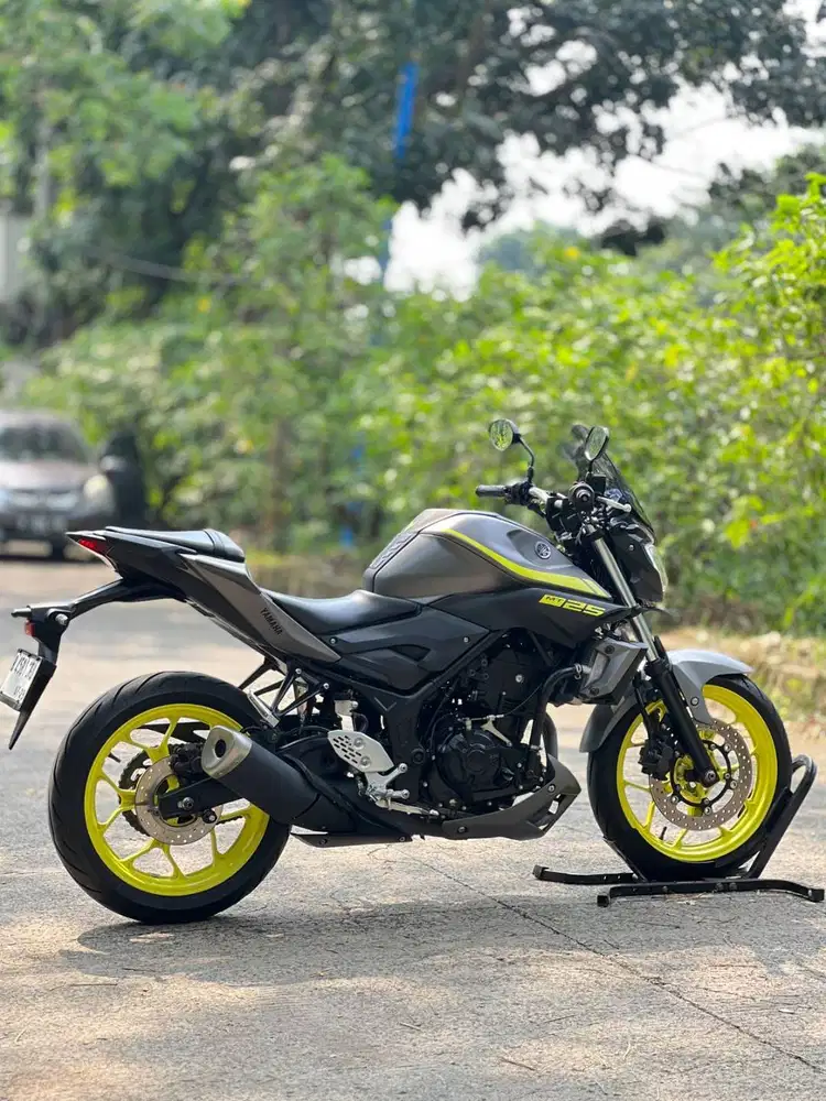 NAKED IDAMAN! YAMAHA MT25 OLD GREY 2018 KM 18K KONDISI MULUS LIKE NEW