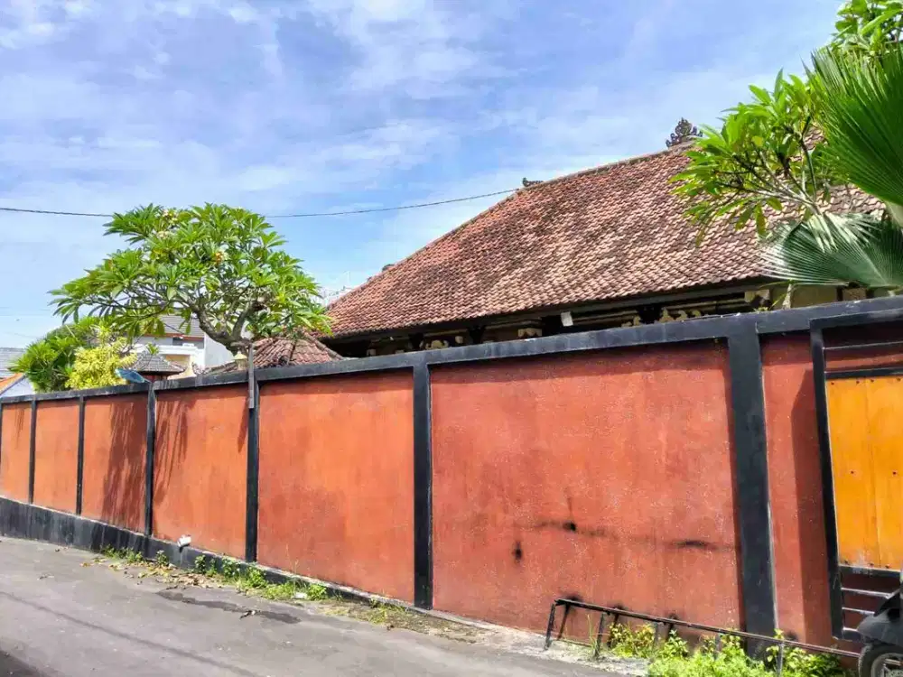 di jual villa hitung tanah saja. bonus villa