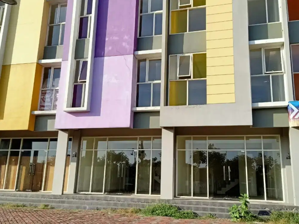 A266 SEWA RUKO 3 LANTAI AREA JALAN MERR/IR SOEKARNO, GUNUNG ANYAR, SURABAYA, SIAP HUNI