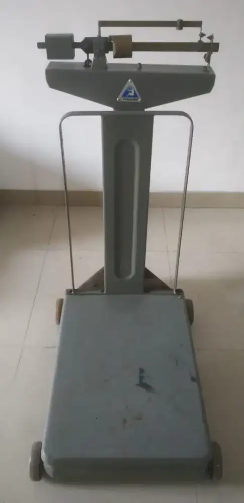 Timbangan Duduk Manual