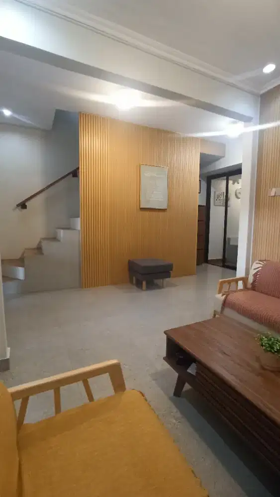 Jual Rumah Siap Huni (2 lantai) Di Bintaro Sektor 9