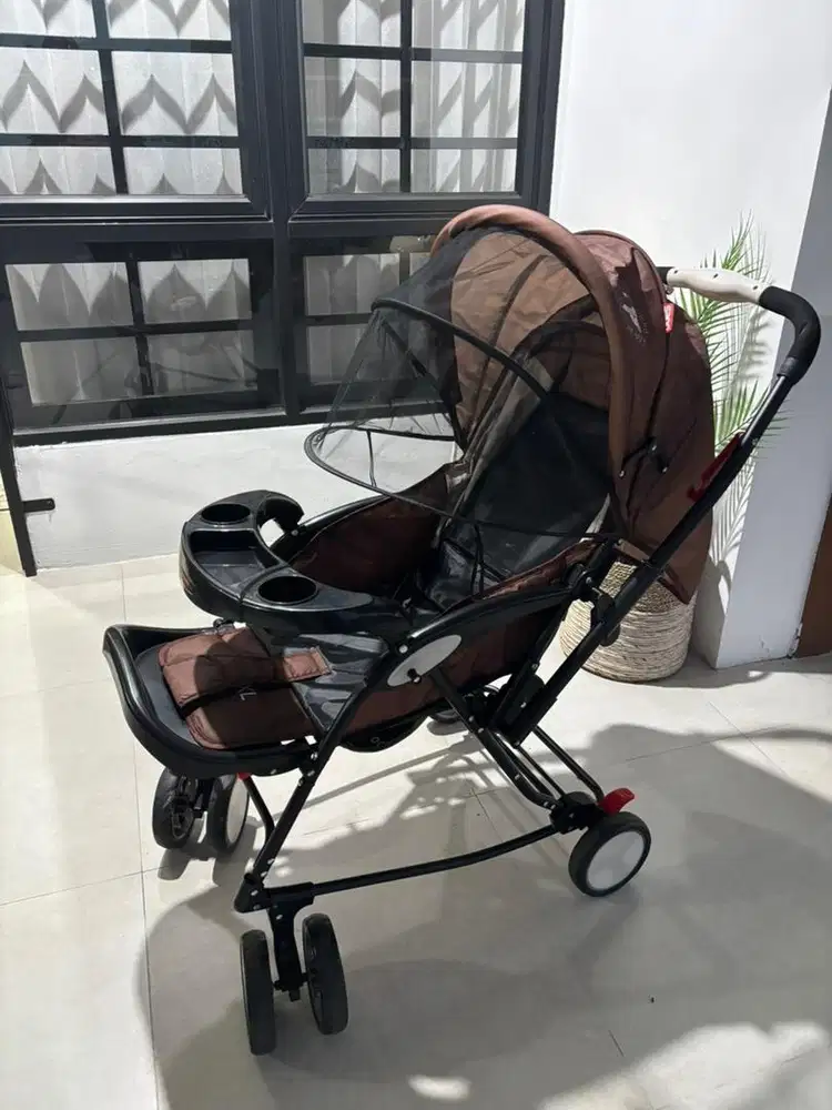 Stroler baby does