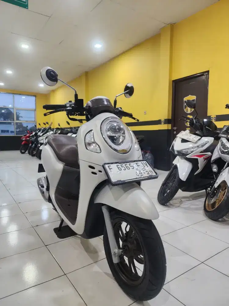 HONDA SCOOPY PRESTIGE 2024