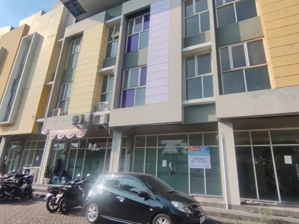 A109 SEWA RUKO 3 LANTAI AREA JALAN MERR/IR SOEKARNO, GUNUNG ANYAR, SURABAYA SELATAN, SIAP HUNI