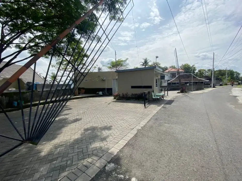 Unit Cepat Habis! Rumah Nyaman One Gate System di Balecatur - Tanah Luas 108 m², Harga Bersahabat