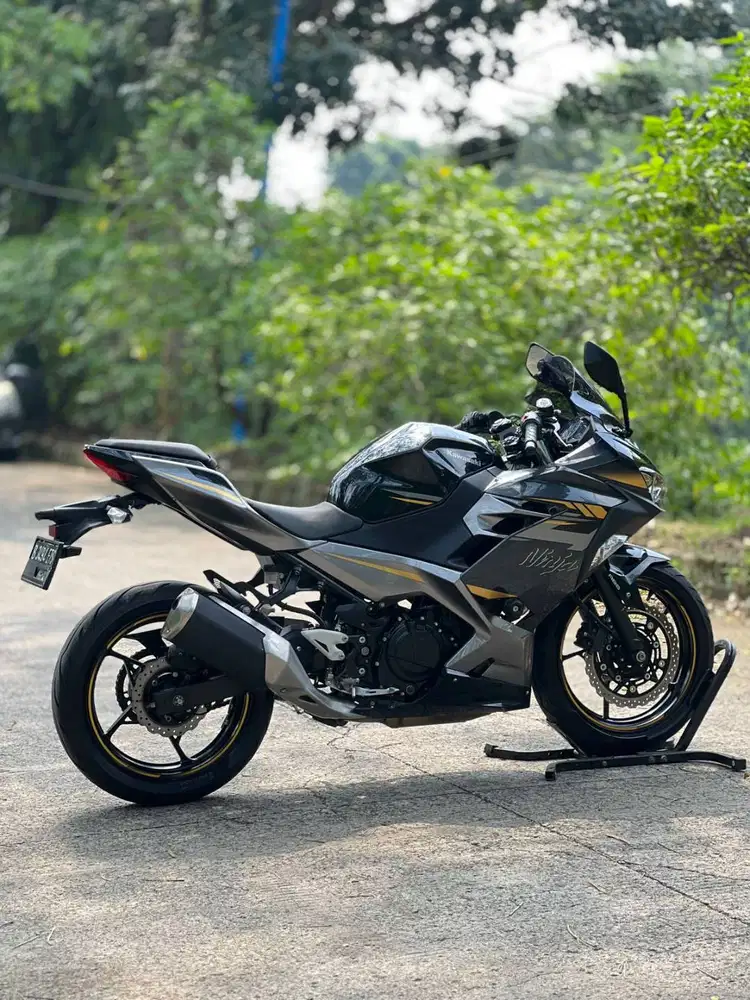 LOW KM! KAWASAKI NEW NINJA 250 FI ABS MDP KEYLESS GREY 2022 PAJAK ON