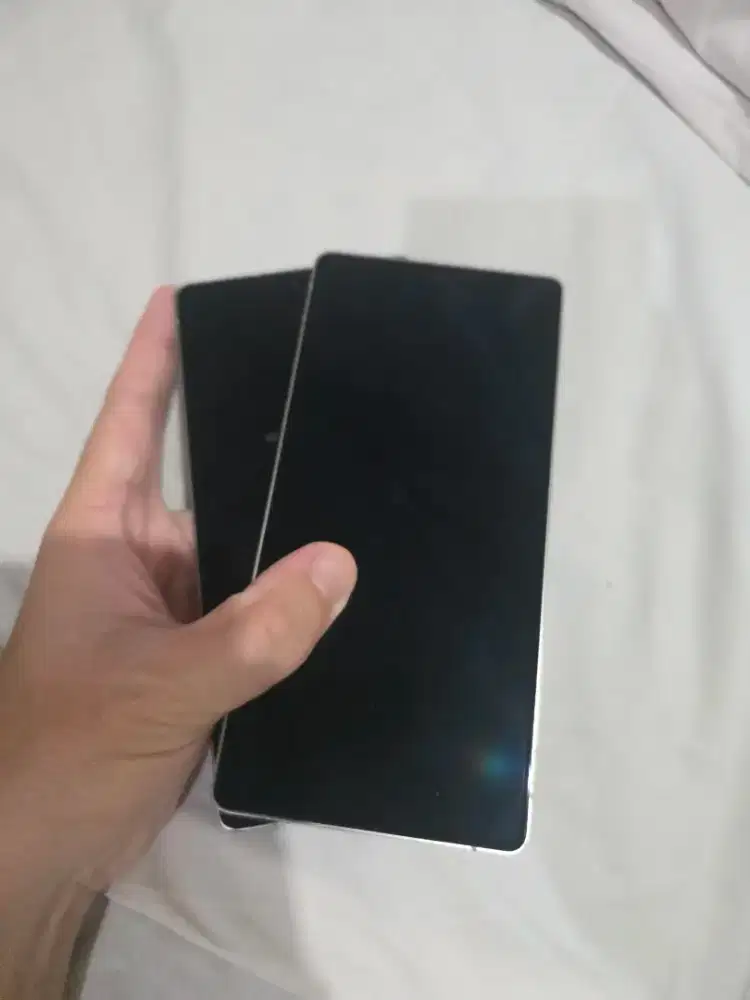 Samsung S25 Ultra 12/256gb SEIN