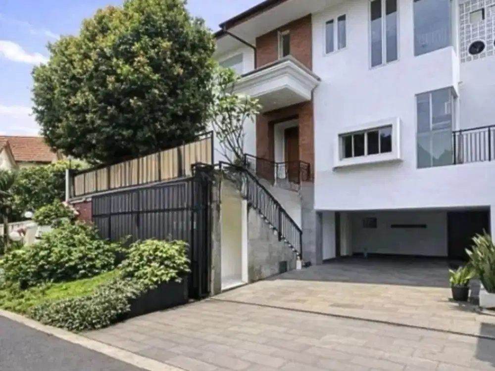 Disewakan Cepat Rumah di Area Pondok Indah Jakarta Selatan Std050