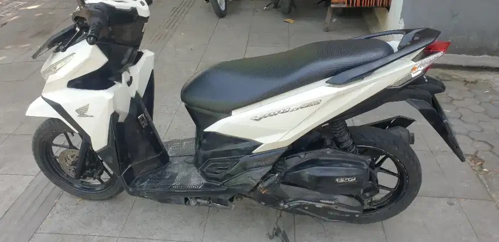 Vario 150  th 2017 istimewa pjk baru 12-2026