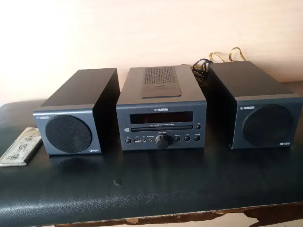 Yamaha CRX 040 audio speaker