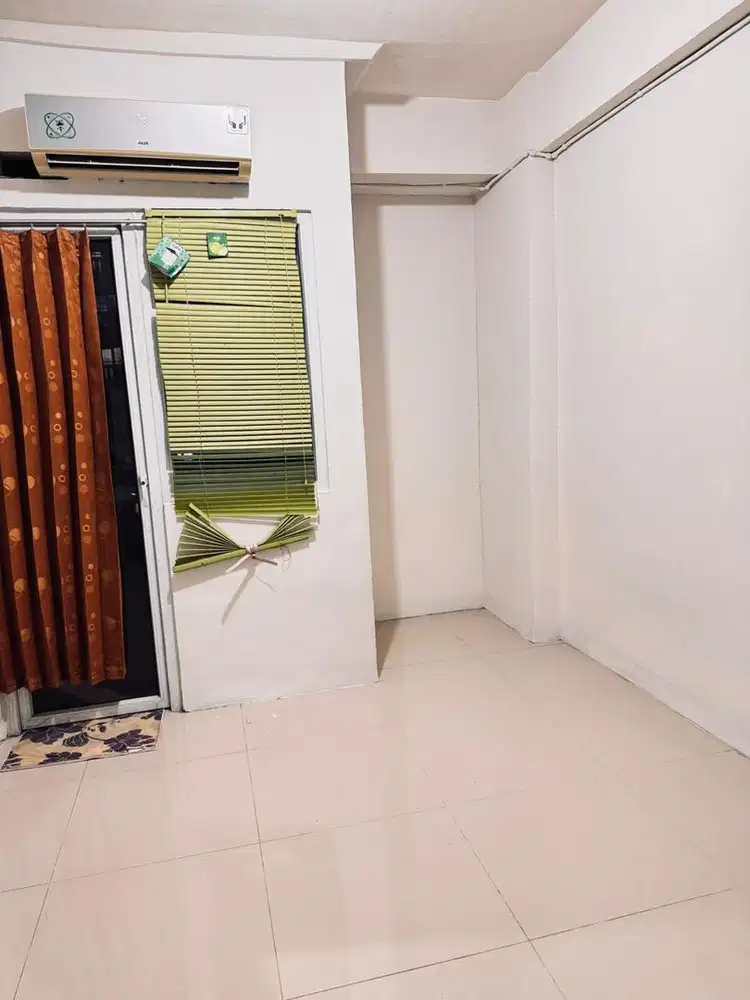 Disewakan pertahun apartment studio unfurnish