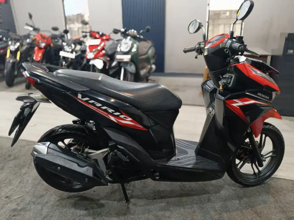 Home New Vario 125 2025