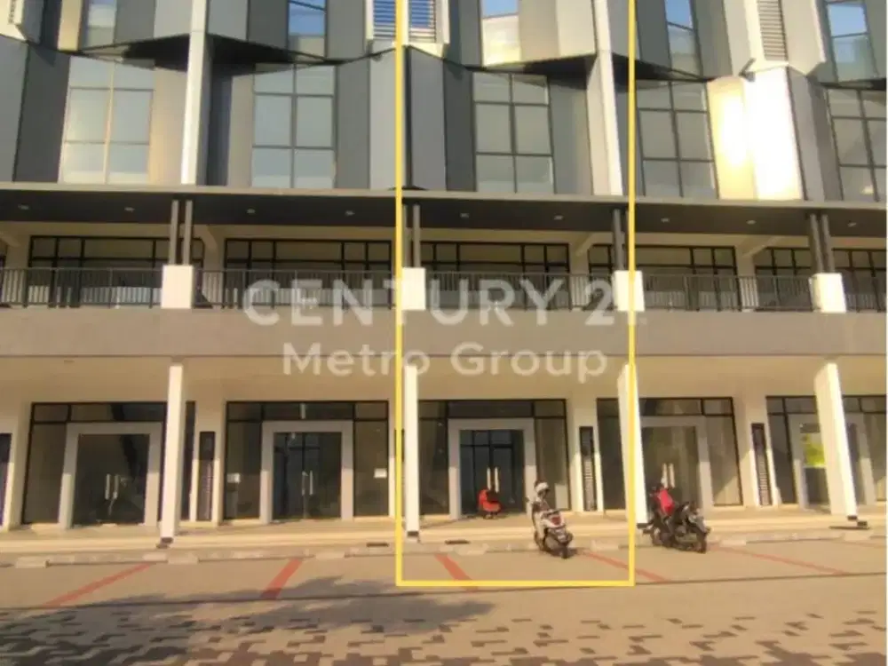 Ruko 3,5 Lantai di Gading Boulevard Summarecon Crown Gading – Lokasi Premium
