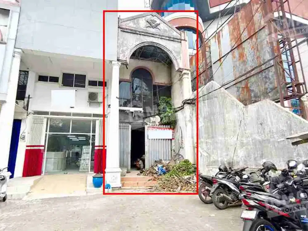 Ruko sewa luas 192 m2 di Raya Langsep Boulevard Dekat Superindo, Mall Malang City Point  Parkiran luas SHM