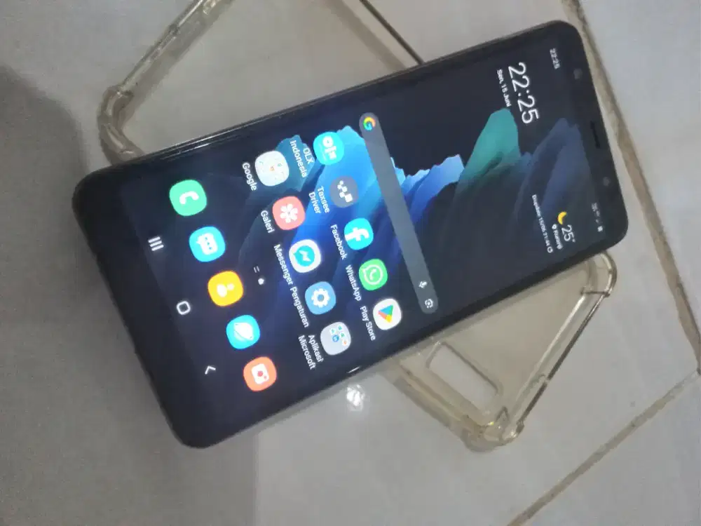 SAMSUNG A7 2018,Ram 4/64gb.