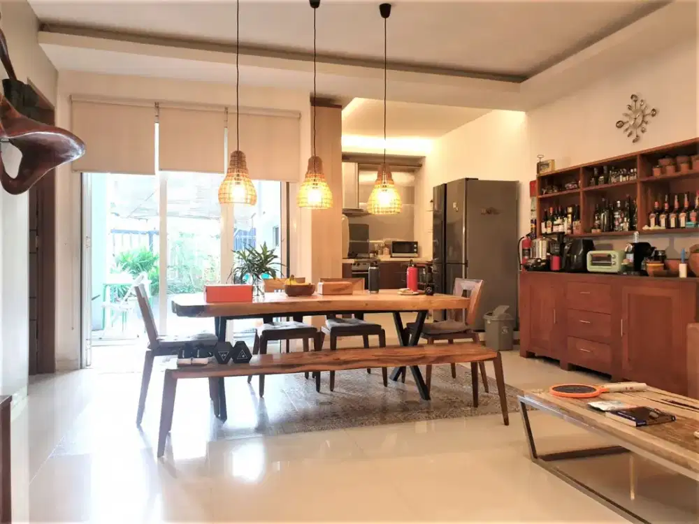 Rumah Sacna Taman Nyiur Paradise Metro Sunter Garden STS Konsep Kayu Vila