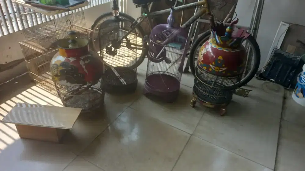 Kandang Burung Bekas Gratis Tempat Makan Minum