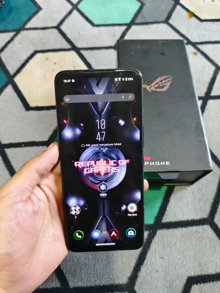 Asus Rog 5 Ram 8/128 GB Fullset