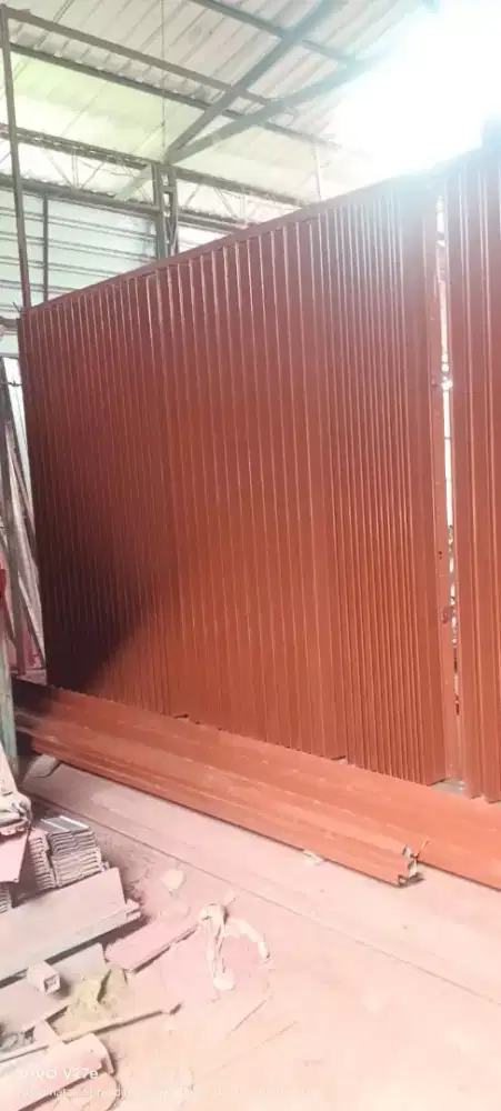 pintu harmonika